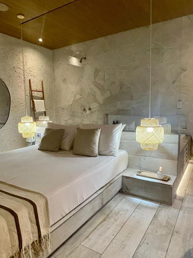 Love hotel Yolo Taguatinga